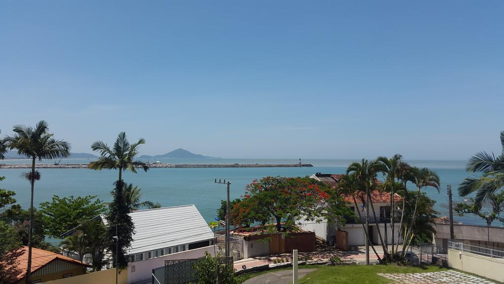 Pousada Cabecudas Em Itajai Sc Extérieur photo